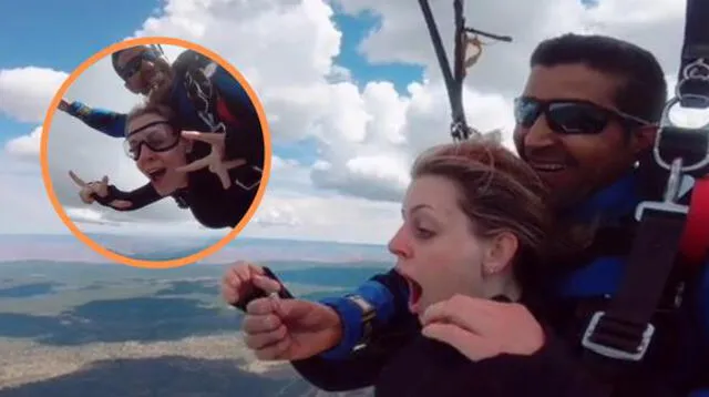 Un video viral muestra la original propuesta matrimonial de una pareja adicta a la adrenalina en medio de un salto en paracaidas.