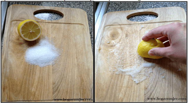 Espolvorea sal en la tabla y refriega medio limón.