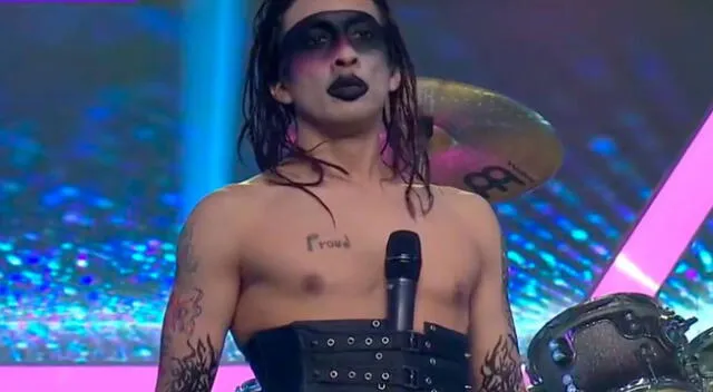 El jurado de Yo Soy votó por unanimidad por Mike Bravo ,el imitador de Marilyn Manson, para que sea semifinalista.