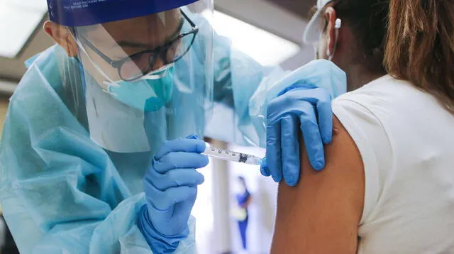 En marzo inicia la vacunación Pfizer en todo el Perú. Conoce todos los detalles de la inoculación con las primeras 50 mil dosis.