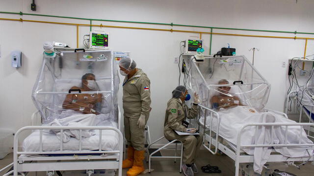 “De las cuatro personas contagiadas en Caracas, ayer murieron dos. Jóvenes, eran jóvenes, 40 y 50 años”, dijo Maduro.