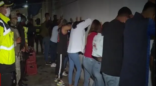 Más de 20 jóvenes fueron intervenidas en una fiesta clandestina