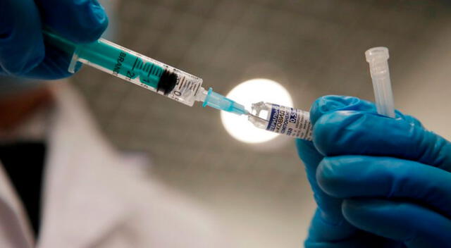 Rusia prueba su vacuna contra el COVID-19 ‘Sputnik V’ en enfermos de cáncer