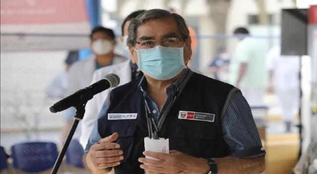Óscar Ugarte, ministro de Salud, se refirió ante la llegada de una posible tercera ola por la COVID-19 en el Perú.