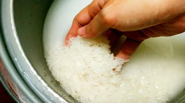 ¿Lavar o no lavar el arroz?