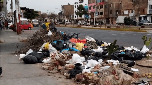 Imágenes de la basura en la avenida Perú