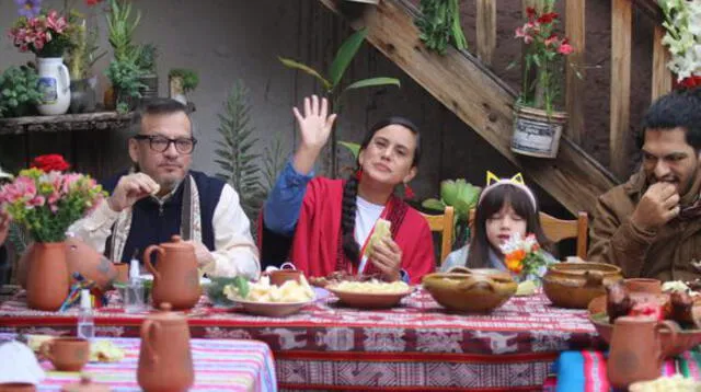 Mendoza, su esposo, Jorge Millones, sus hijos y otros familiares desayunaron en la casa de sus padres en Andahuaylillas, en la provincia Quispicanchi, Cusco.