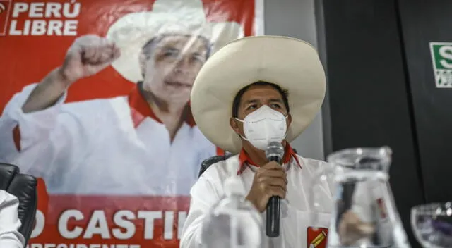 Pedro Castillo continúa liderando las encuestas de intensión de voto de cara a la segunda vuelta electoral.