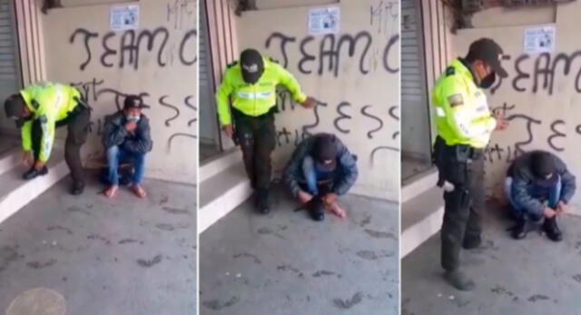 Ecuador: policía dona sus botas a migrante de 16 años que se encontraba descalzo en plena calle.