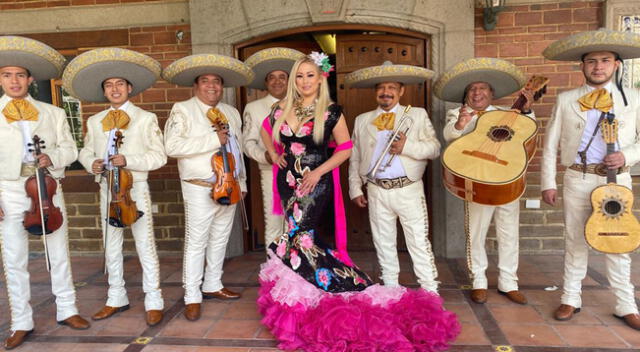 Canciones de Jackie Castañeda suenan en emisoras de Puebla y Veracruz.