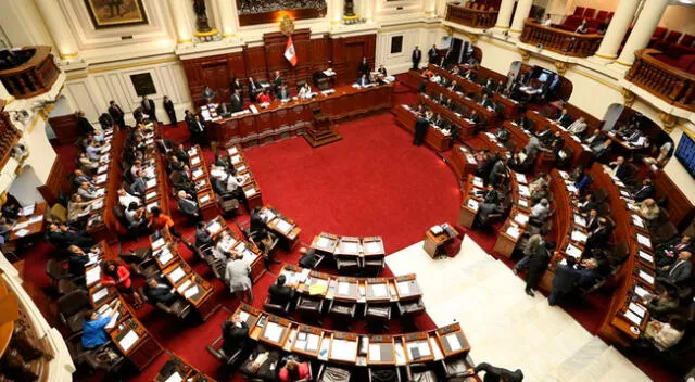 Junta de Portavoces rechazó agendar la apertura de una cuarta legislatura, propuesta por César Combina, de APP.