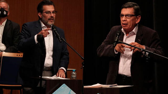 Hernando Cevallos vs José Recoba