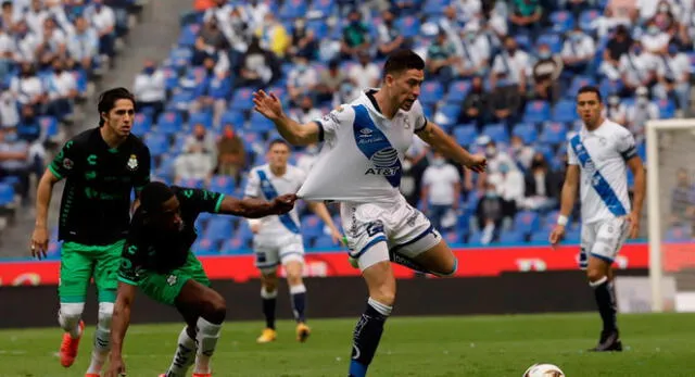 Ni el gol de Ormeño pudo salvar a  Puebla de la eliminación.