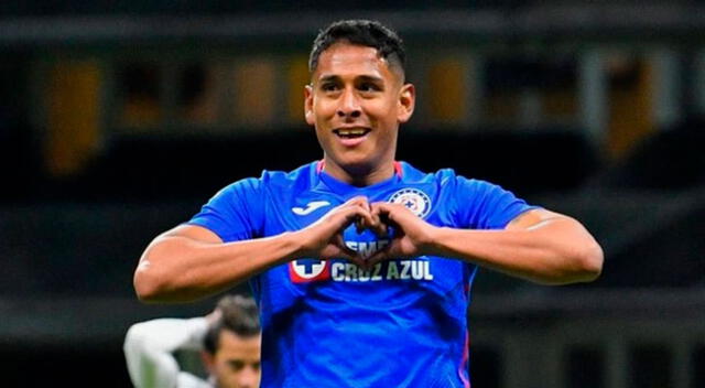 Luis Romo fue el autor del primer gol para Cruz Azul en la final Guardianes 2021.