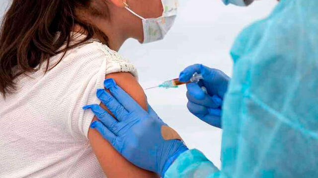 La vacuna de Pfizer/BioNTech fue ampliada a adolescentes entre 12 y 18 años el pasado 10 de mayo.