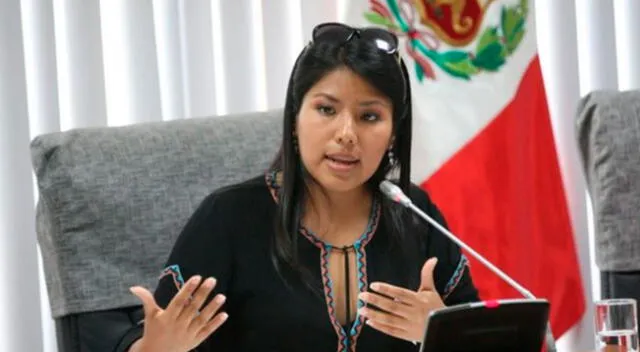 Indira Huilca aseguró que el candidato es Pedro Castillo y no Vladimir Cerrón.
