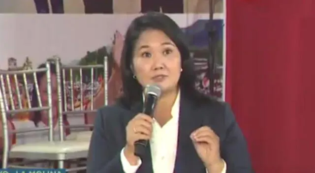 Keiko Fujimori ofrece conferencia de prensa en medio del conteo de la ONPE, donde Pedro Castillo está ganando.