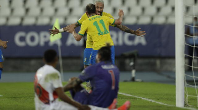 Neymar solo se encuentra a 9 goles para igualar el récord de Pelé en la selección de Brasil.