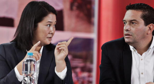 Keiko Fujimori insiste en asegurar la existencia de las presuntas firmas falsas en las mesas de votación.