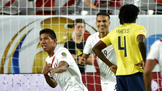 Edison Flores marcó el último enfrentamiento de Perú vs Ecuador en la Copa América 2016.