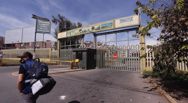 Desde ayer lunes, la región Arequipa está con cerco epidemiológico. Terminal Terrestre está cerrado.