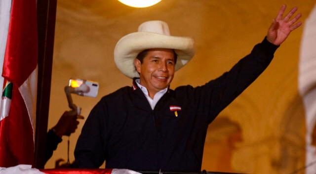 Pedro Castillo ya es considerado presidente del Perú, según congresistas de Colombia.