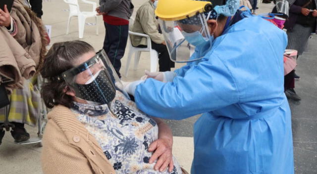 Se viene realizando vacunación en Tacna