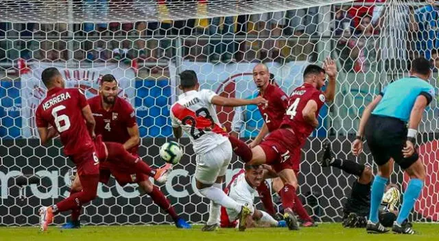 Perú tiene la primera chance de avanzar a cuartos de final.