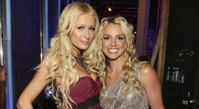 Paris Hilton se unió al movimiento Free Britney, y declaró su amor por Britney Spears pese a que se especulaba que no se llevaban bien.