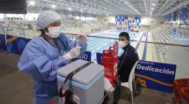 ‘Vacunatón’ en Lima y Callao atenderá 36 horas seguidas. Minsa espera inmunizar a 200 mil personas.