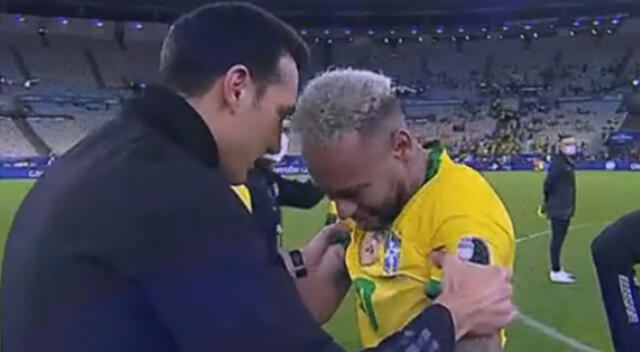 Neymar buscó la falta cayéndose en todo momento del partido.
