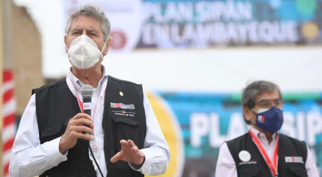 Presidente Francisco Sagasti confirmó que, hasta fin de año, todos los peruanos estarán vacunados.