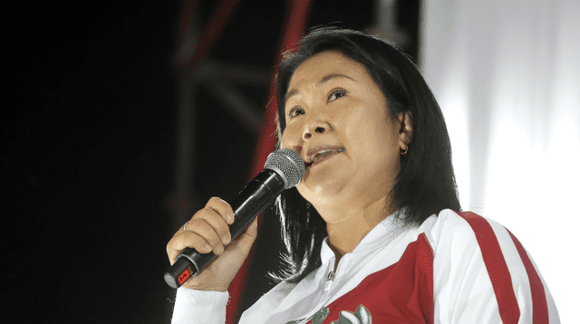 Keiko Fujimori reconoce derrota en elecciones presidenciales.