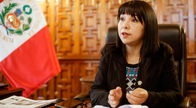 Mirtha Vásquez denunció una 'campaña malintencionada' de algunos congresistas y rechazó 'las falsas acusaciones sobre ascensos ilegales'.
