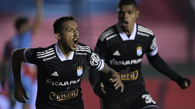 Gonzales anotó el gol del empate (1-1) que le permitió a Cristal clasificar a los cuartos de final de la Sudamericana.