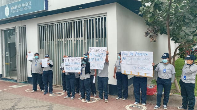 trabajadores de limpieza protestan por falta de pago