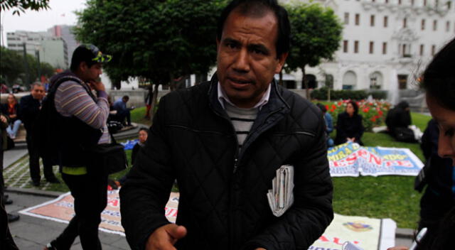 Edgar Tello busca inscripción del partido político de maestros