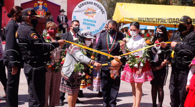 Lilia paredes participó de actividades por el aniversario de Arequipa