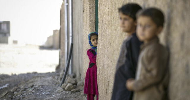 La mitad de los niños afganos sufrirá desnutrición severa este año, según Unicef. Foto: Difusión/Referencial