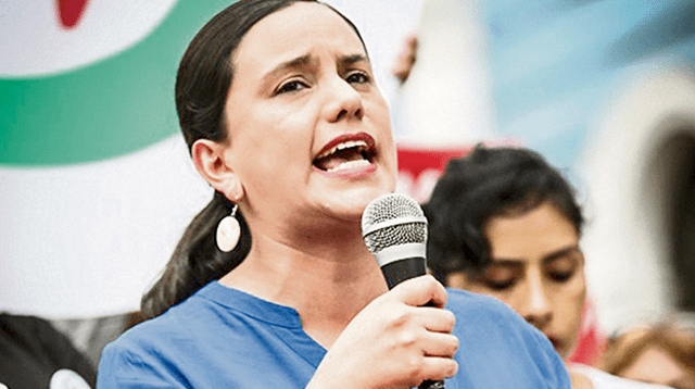 Verónika Mendoza se pronuncia por las agresiones verbales contra la congresista Patricia Chirinos