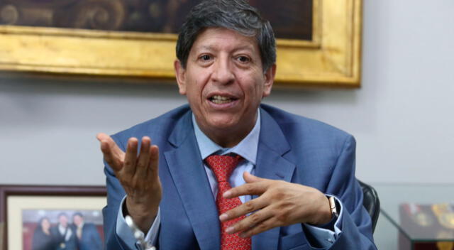 Carlos Ramos Núñez, fue miembro del Tribunal Constitucional.