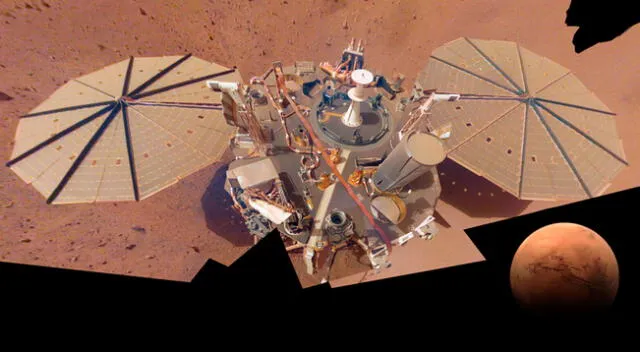 La NASA publicó una imagen en Twitter del módulo de aterrizaje de la misión InSight parcialmente cubierto de polvo.