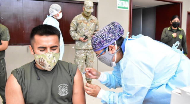 Personal del Ejército pasaron por consultas médicas.