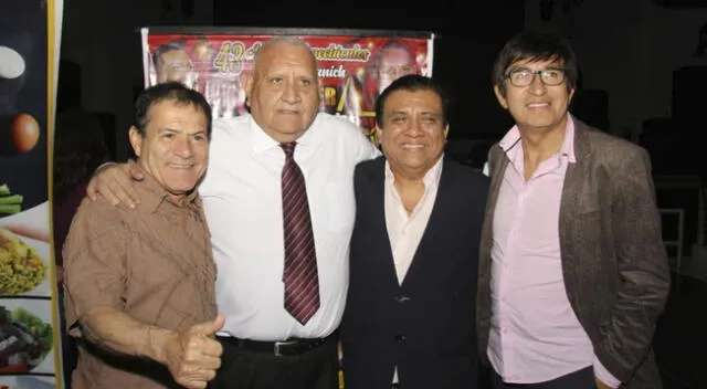 Juan Bojanich junto a Miguelito Barraza, Manolo Rojas y Hernán Vidaurre.