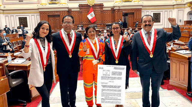 Bancada de Juntos por el Perú presenta proyecto de ley para regular vacancia presidencial