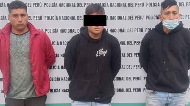 Detenidos fueron trasladados a la comisaría para las investigaciones.