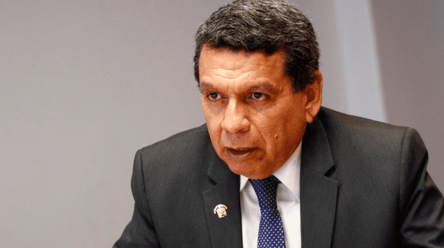 Ministro de Salud, se pronunció sobre comunicado de Perú Libre