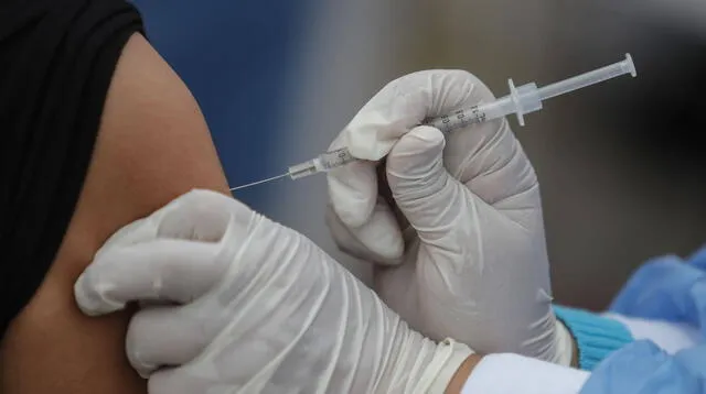 Arequipa empezará vacunación de menores de 15 a 17 años este domingo 17