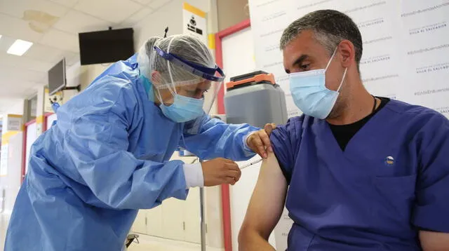 CMP: tres mil médicos aún no se vacunan contra el COVID-19 en Perú