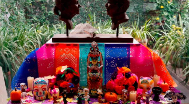 Celebración del Día de Muertos 2021 en México